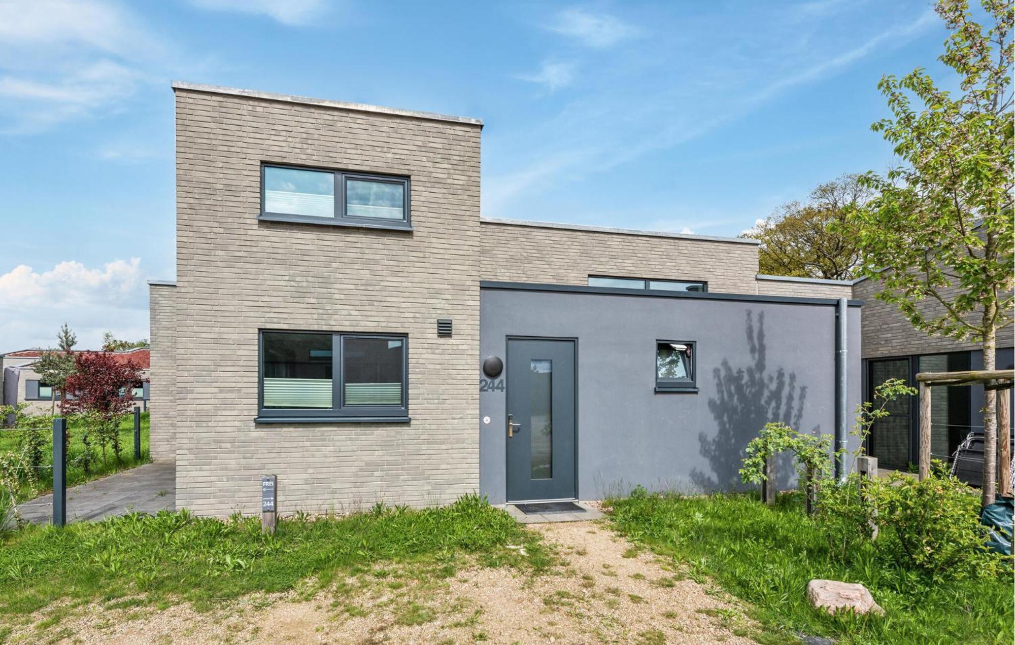 Gorgeous Home In Lembruch-Duemmer See With Kitchen Zewnętrze zdjęcie